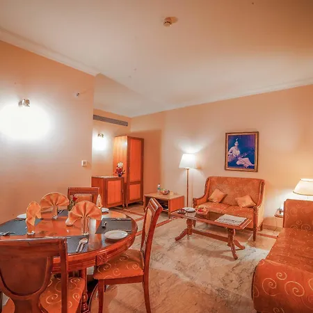 Raj Park Hotel Chennai Exterior photo